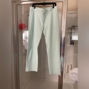 BetaBrand XXL Petite Woman’s pants. Fits as    a 16-18 size.